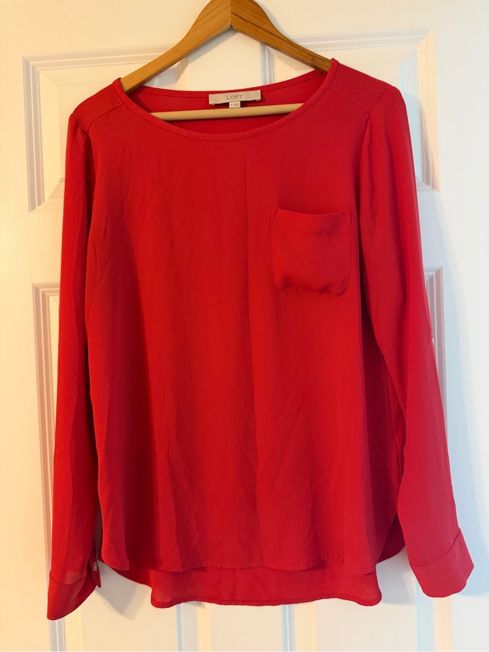 LOFT Red Long-Sleeve Pocket Blouse — Lightweight Crew Neck